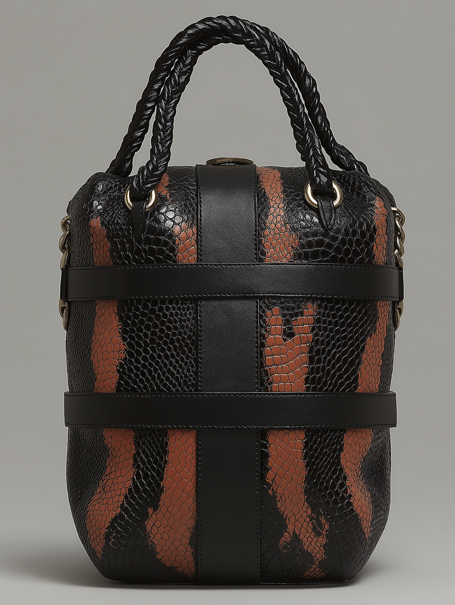 Stylish Handbag with Snake Skin Texture