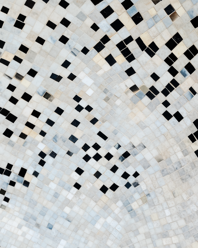 Wave-like Mosaic Pattern