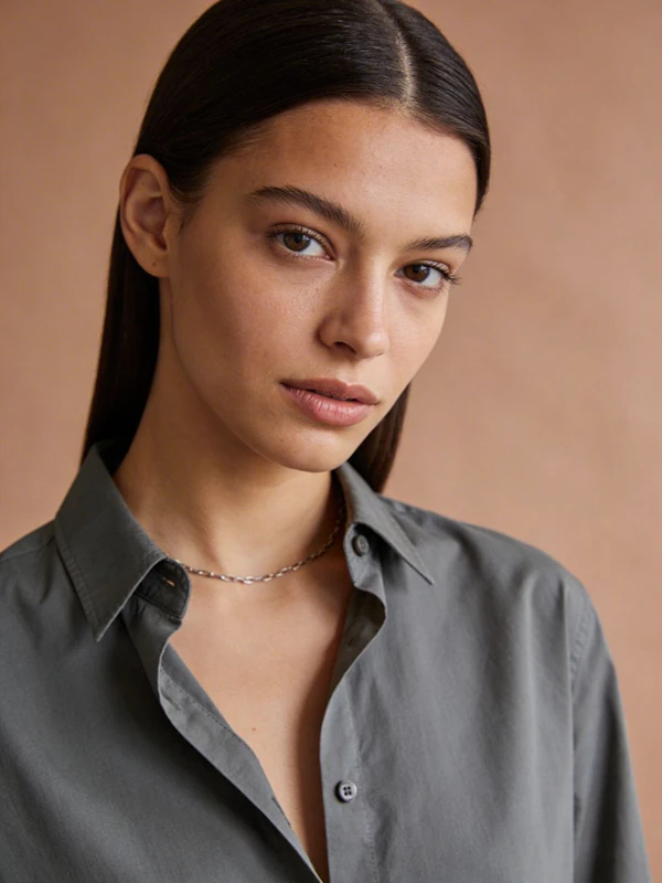 Portrait in Beige