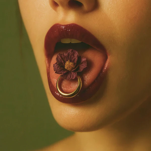 Glossy Lips with Flower